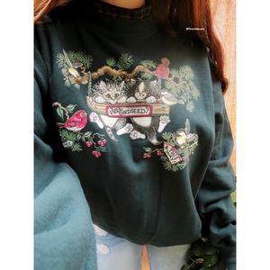 NEW Vintage fleece lined kitty bird graphic sweater 🍃